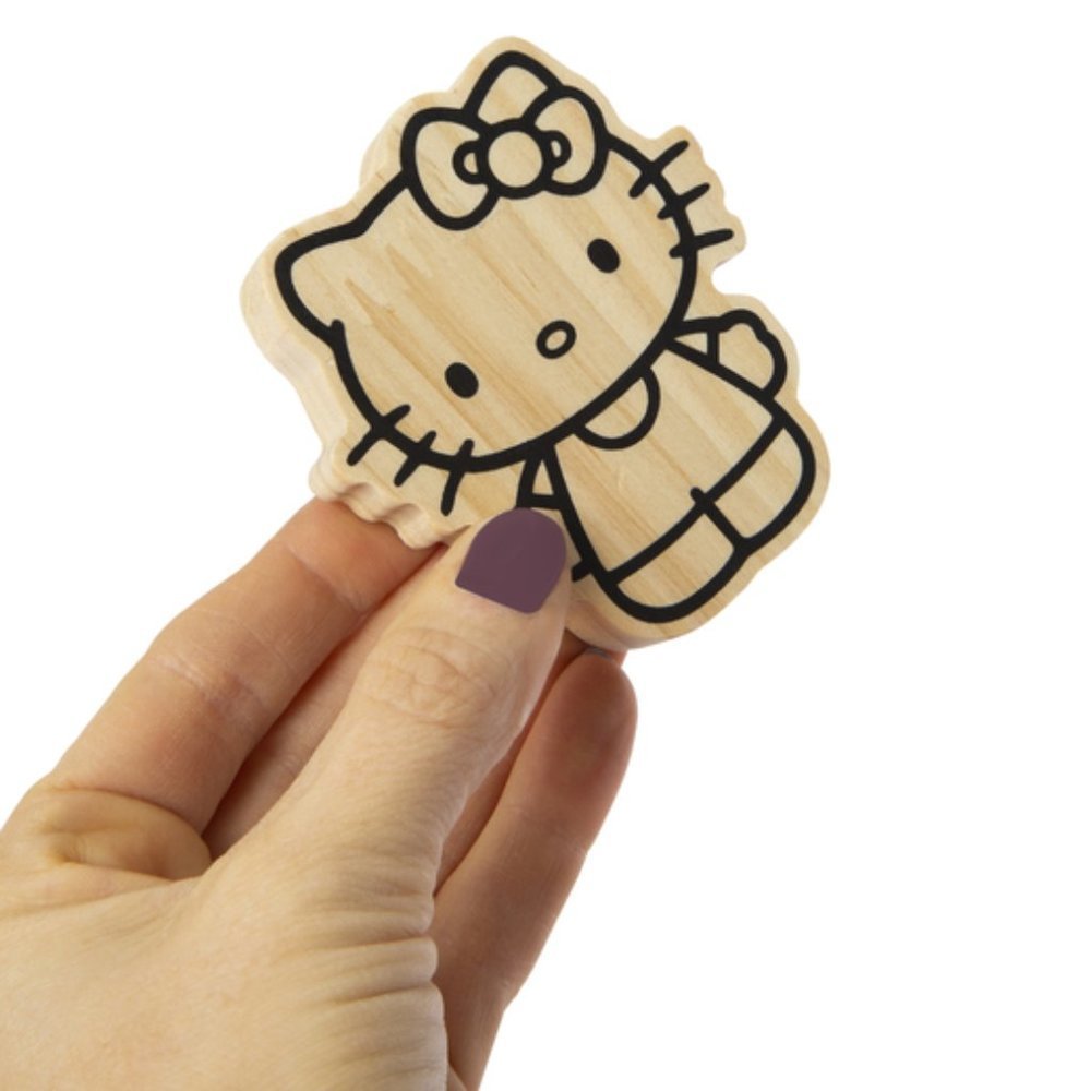 𝅺HELLO Kitty Girls Wooden Character Friends Decorating Kit - Picture 2 of 3